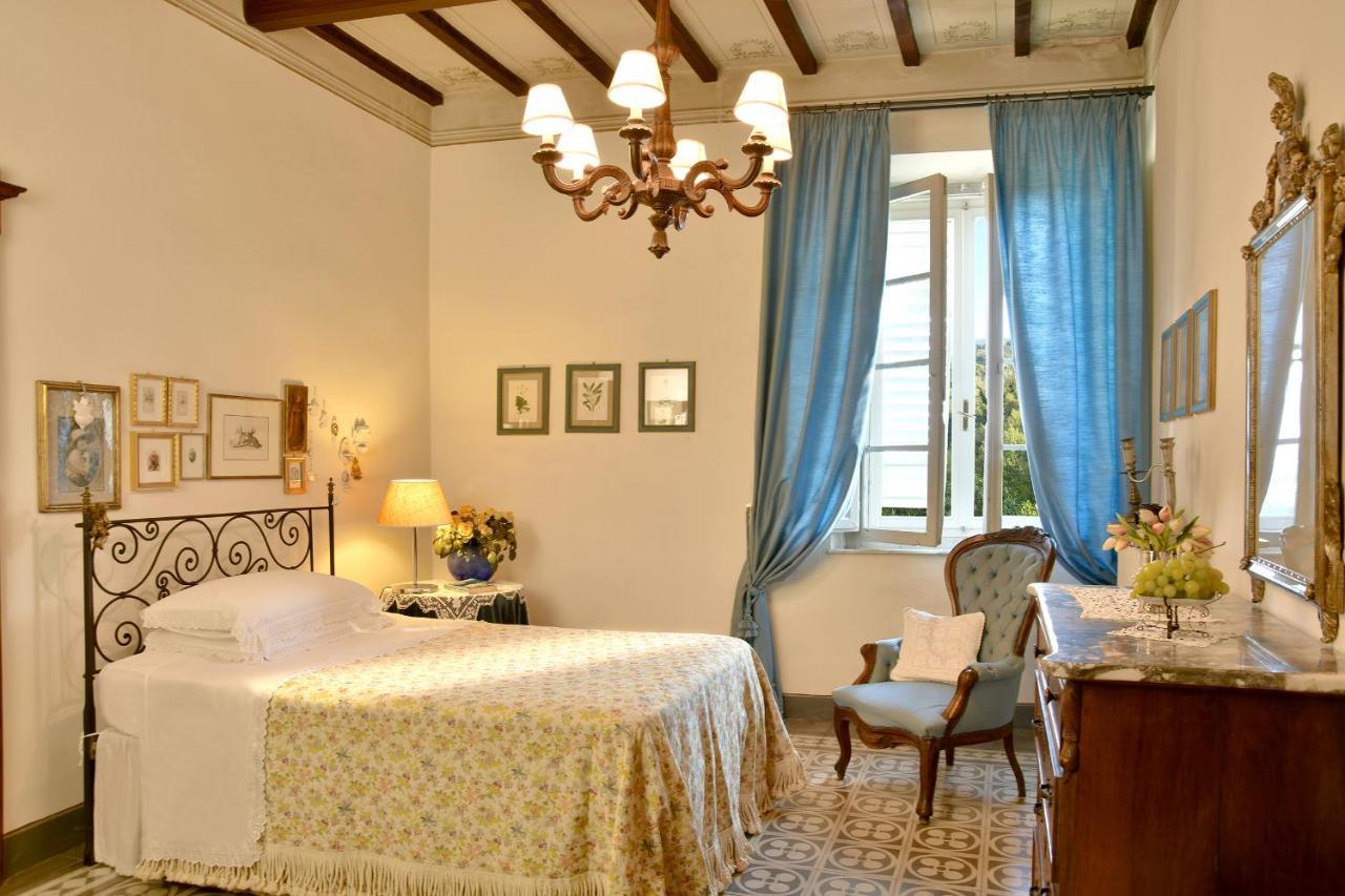 Villa Carlotta Con Piscina Lari Exterior foto