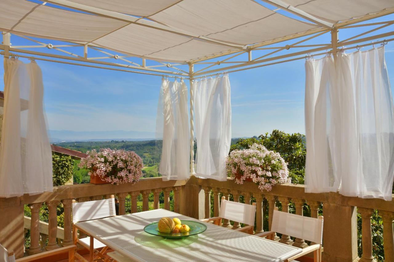 Villa Carlotta Con Piscina Lari Exterior foto